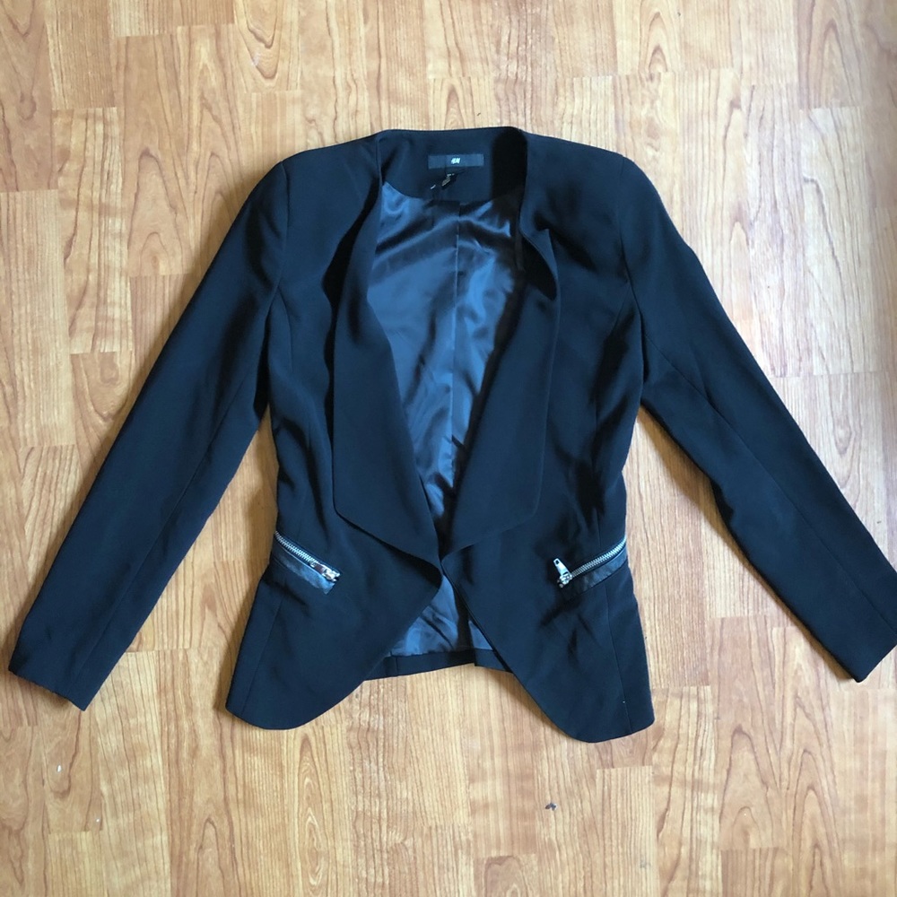 H&M Women’s Blazer NWOT